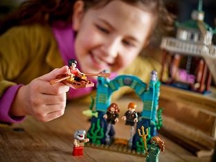 LEGO Harry Potter 76420 - Kolmivelhoturnajaiset: Musta järvi, kuva 11