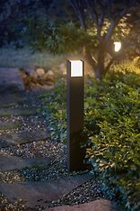 Philips Hue Outdoor Fuzo-älypylväsvalaisin, musta, 77 cm, 1150 lm, kuva 6