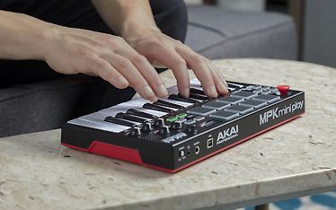 Akai MPK Mini Play -MIDI-kontrolleri, kuva 5