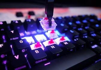 Xtrfy K5V2 RGB Compact 65% -mekaaninen pelinäppäimistö, musta, kuva 7