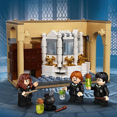 LEGO Harry Potter 76386 - Tylypahka: Monijuomaliemierhe, kuva 5