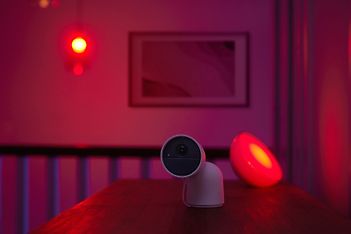 Philips Hue Secure valvontakamera, langallinen, pöytäteline, valkoinen, 1 kpl, kuva 20