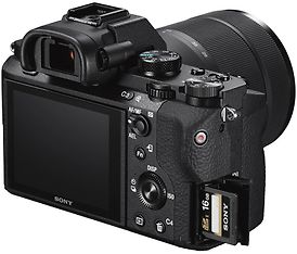Sony A7 II mikrojärjestelmäkamera, runko, kuva 5