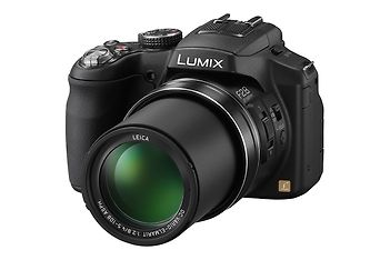 Panasonic LUMIX FZ200 digikamera, kuva 2