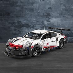 LEGO Technic 42096 - Porsche 911 RSR, kuva 3