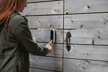Arlo Essential Video Doorbell -video-ovikello, valkoinen, kuva 4