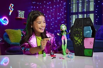 Monster High Skulltimate Secrets: Neon Frights Ghoulia - muotinukke, kuva 4