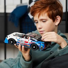 LEGO Technic 42153 - NASCAR® Next Gen Chevrolet Camaro ZL1, kuva 2