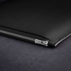 Woolnut Leather Folio -suojatasku 16" MacBook Pro, musta, kuva 7