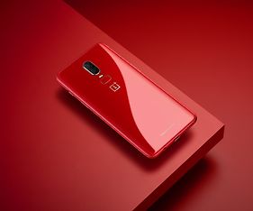 OnePlus 6 -Android-puhelin Dual-SIM, 128 Gt, punainen, kuva 9