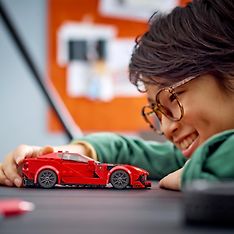 LEGO Speed Champions 76914 - Ferrari 812 Competizione, kuva 2