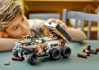 LEGO Technic 42139 - Maastoauto, kuva 8