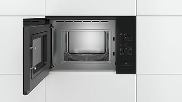 Bosch HBA533BB0S Serie 4 -erillisuuni, musta ja Bosch BFL520MB0 Serie 4 -mikroaaltouuni, musta, kuva 10