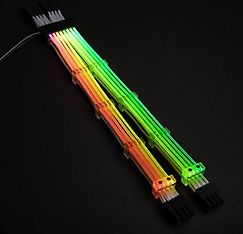 Lian Li RGB Strimer 8-pin -virtakaapeli