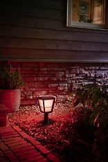 Philips Hue Econic Outdoor-älykäs pollarivalaisin, musta, 32,2 cm, 1150 lm, kuva 17