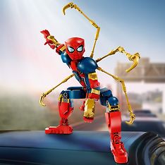 LEGO Super Heroes Marvel 76298  - Rakennettava Iron Spider-Man ‑hahmo, kuva 4