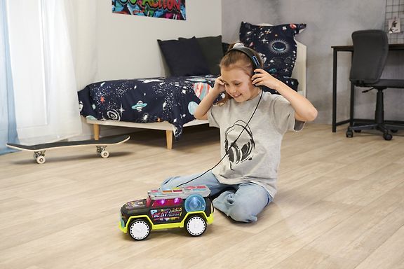 Dickie Toys - BEAT BREAKER TOY CAR With Light Change & Music - Streets-331043