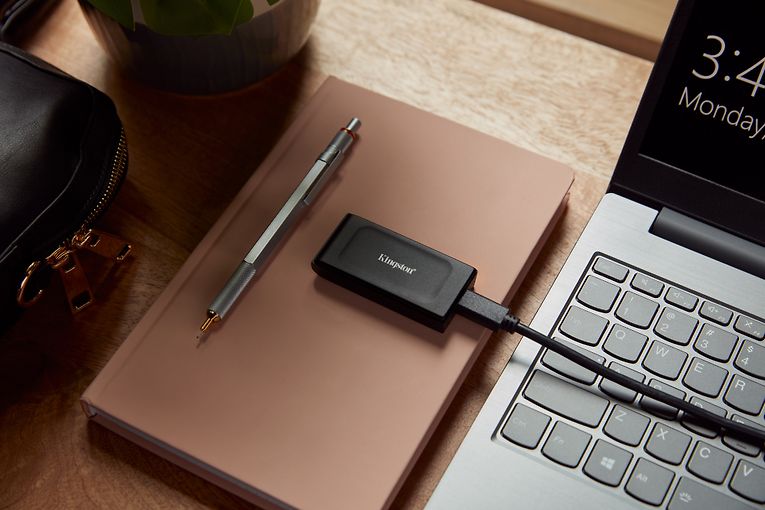 Kingston XS1000 -ulkoinen SSD-levy, 1 Tt, musta – Verkkokauppa.com
